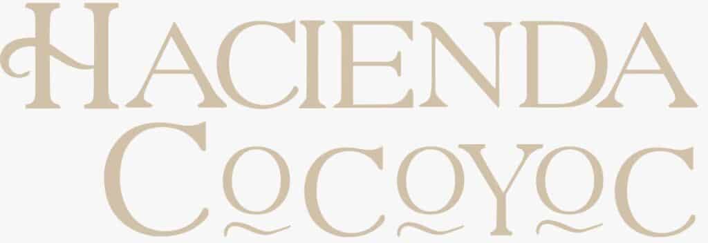 El texto lee "Hacienda Cocoyoc" en una fuente serif clásica.